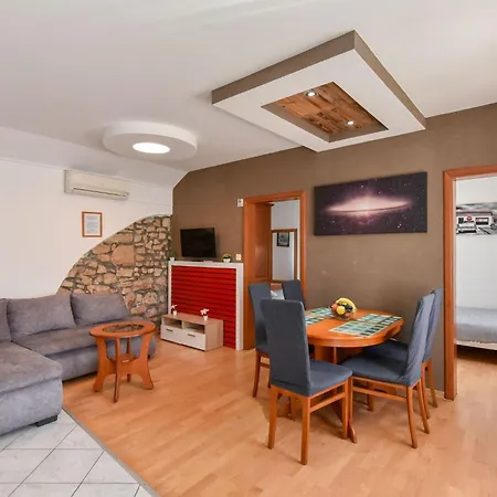 Apartment Ledinko 3 By Interhome